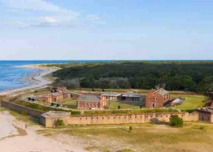 Beautiful Farmhouse In Fernandina Beach
